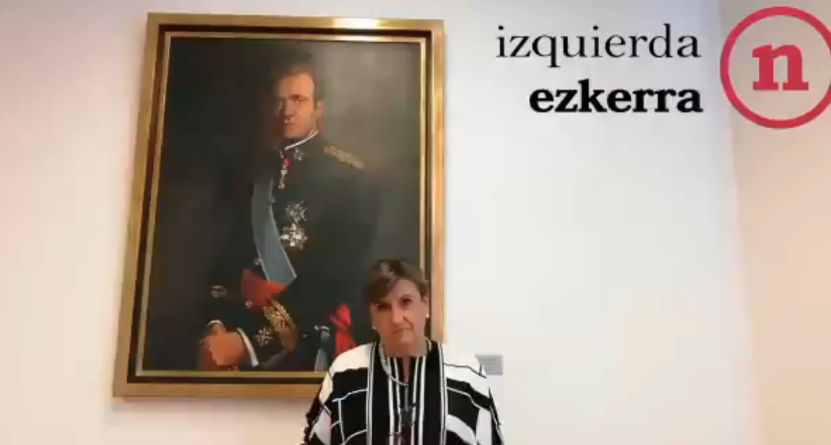 Parlamentuak uko egin dio Errege emerituari Nafarroako urrezko domina kentzeari