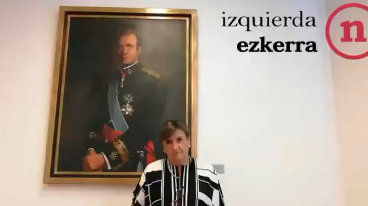 Parlamentuak uko egin dio Errege emerituari Nafarroako urrezko domina kentzeari