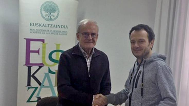 Euskaltzaindiarekin lankidetza hitzarmena sinatu du Euskalerria Irratiak