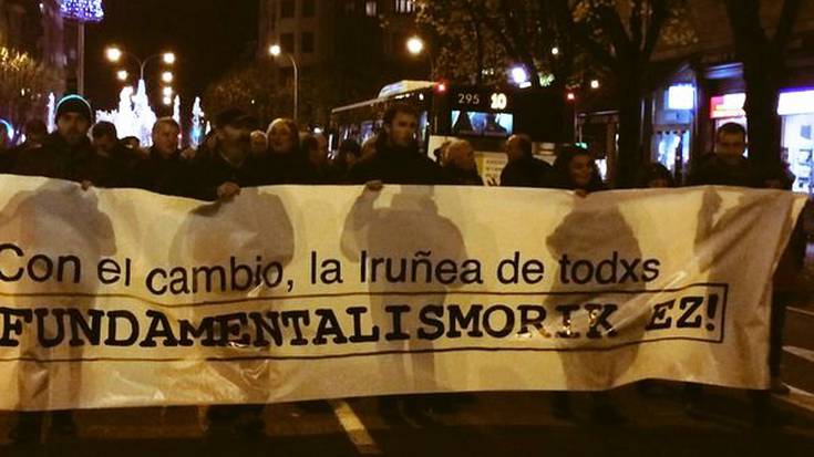Fundamentalismoaren aurkako protesta egin dute