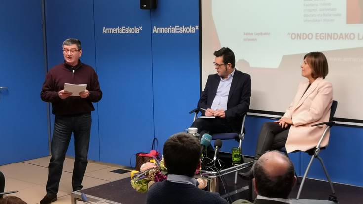 Eibarko Armeria Eskolaren 'Ondo egindako lana' saria jaso du Uxue Barkosek