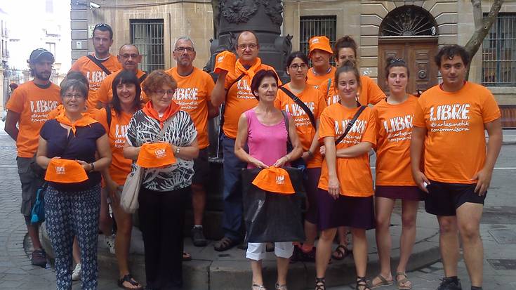 Epaiketa politikoak amaitu daitezela eskatu du Iruñerriko Harresiak