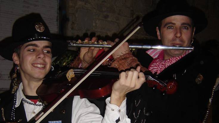 Kauteroek hartuko dute Iruñea