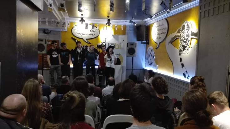 Irati Majuelok eta Alazne Untxalok irabazi dute 2019ko Bertsokabi Sariketa