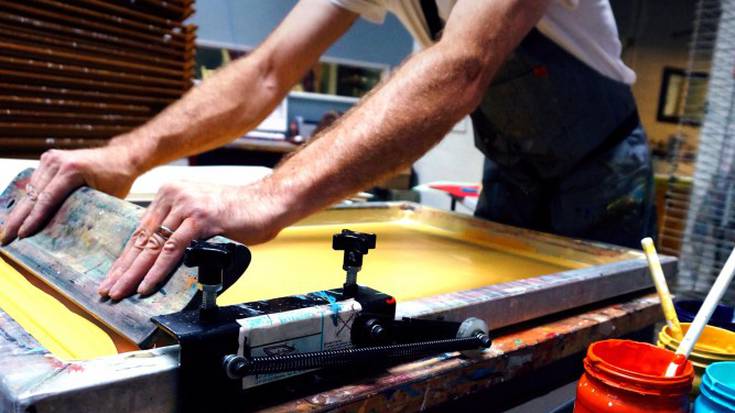 Nafarroako ekonomiaren hazkundea moteldu da: %0,4 igo da hiruhileko batetik bestera, eta%2,5 urtetik urtera