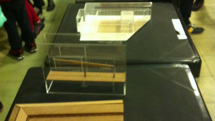 Jolastoki estalia aldarrikatu dute San Frantzisko eskolan