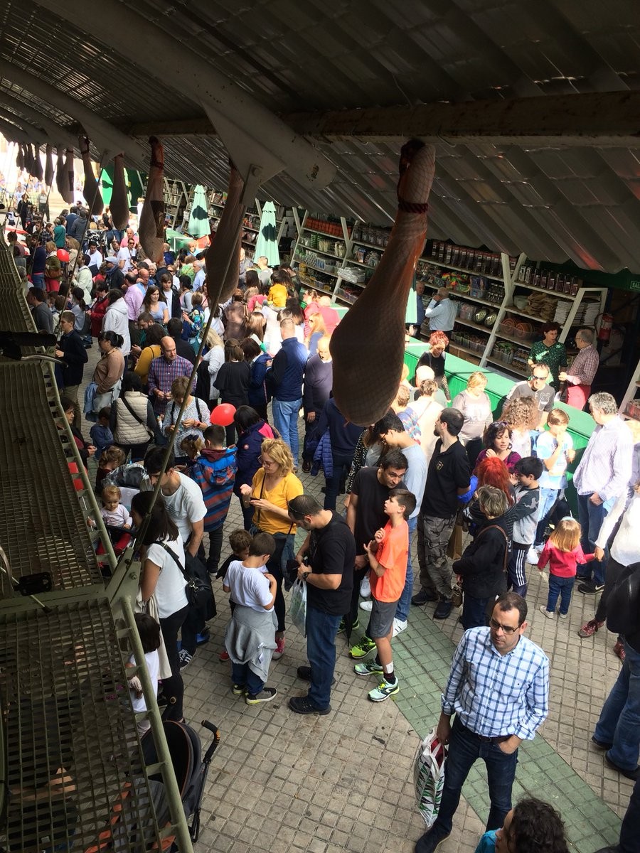 33.000 boleto saldu ditu Tonbolak bi ordutan