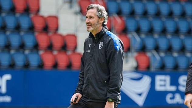 Vicente Morenok ez du Osasunan jarraituko