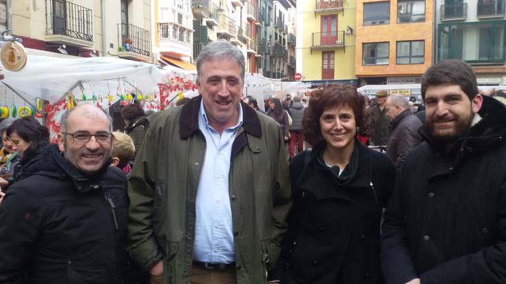 San Blas egunean mukuru dago San Nikolas plaza 