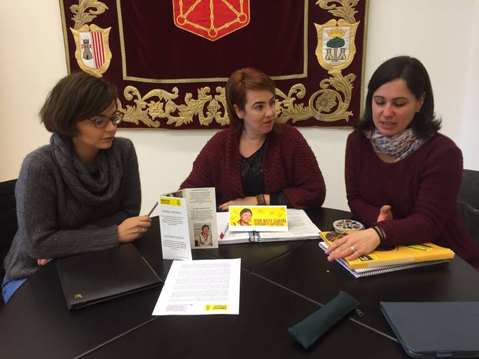 Amnesty Internationalek haren lan ildoak aurkeztu dizkio Ainhoa Aznarezi