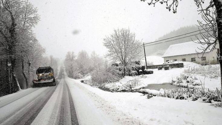 Elur maila 500-700 metrotan izanen da goizean