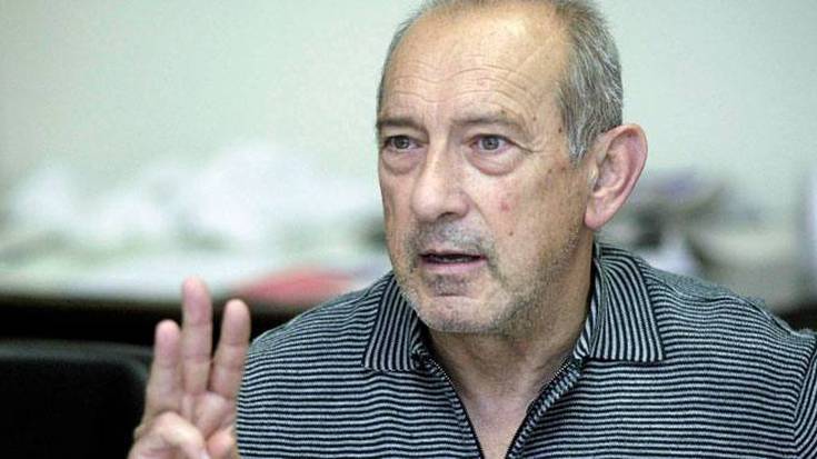 Iñaki Aldekoa diputatu eta preso ohia hil da