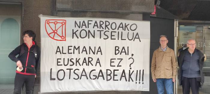 Nafarroako Kontseilua: Alemana bai, euskara ez?