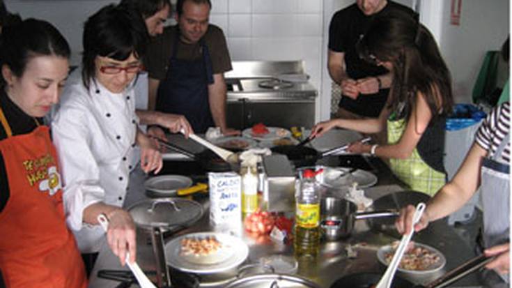 Asteartea azken eguna Iruñeko Civivoxetako ikastaroetan izena emateko