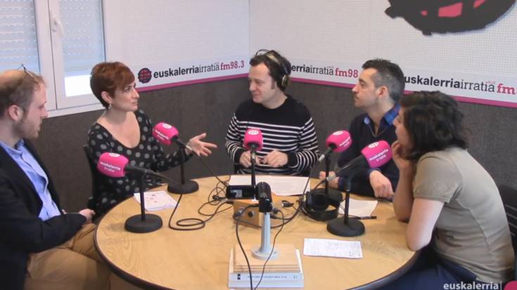 Parlamentarien solasaldia: Sinboloen Legea aldatzearen alde daude aldaketaren lau indarrak