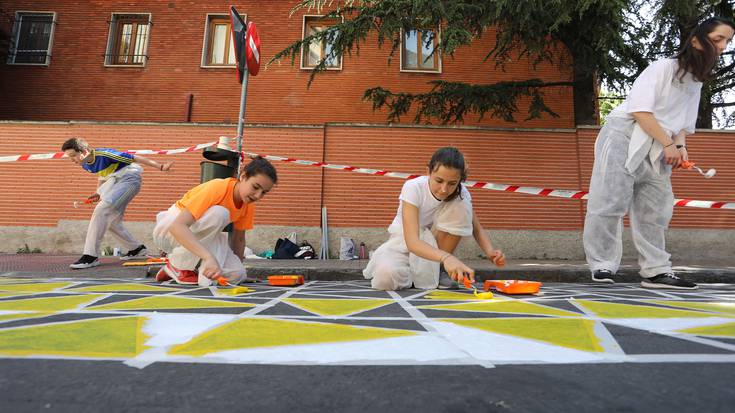 Eskola-igarobide seguru eta koloretsuak