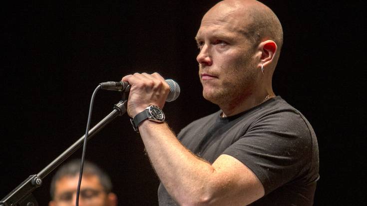 Bete da zortzi aulkietako lehena