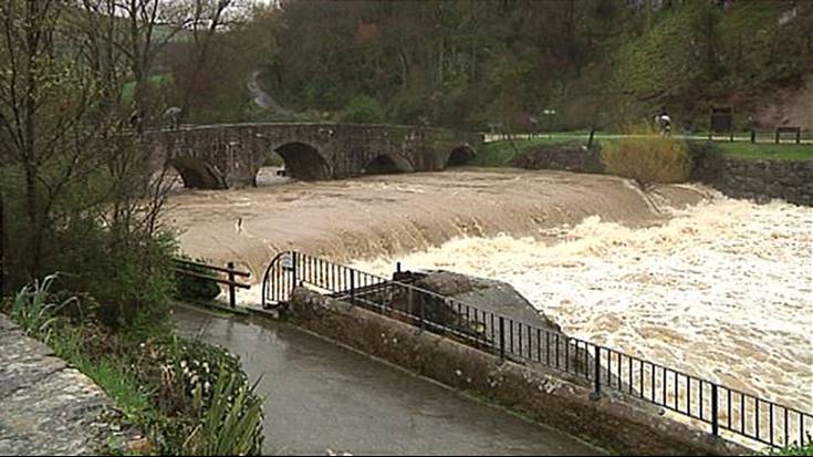 Lehen mailako alerta Iruñean, ibaien ur-goraldia dela eta