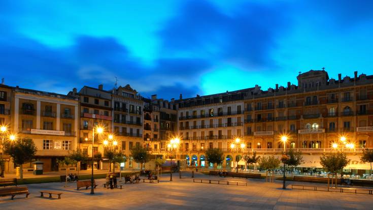 Apartamentu turistikoak legez arautuko ditu Iruñeko Udalak