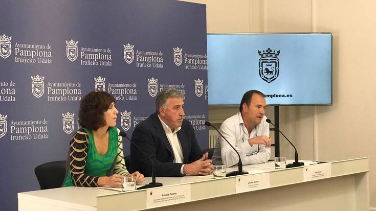 Hitzarmen kolektiboari esker lan prekarietate gutxiago izanen dute Iruñeko Udaleko langileek