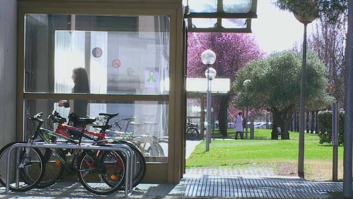  Bi gazte atxilotu ditu Foruzaingoak Nafarroako Unibertsitate Publikoan