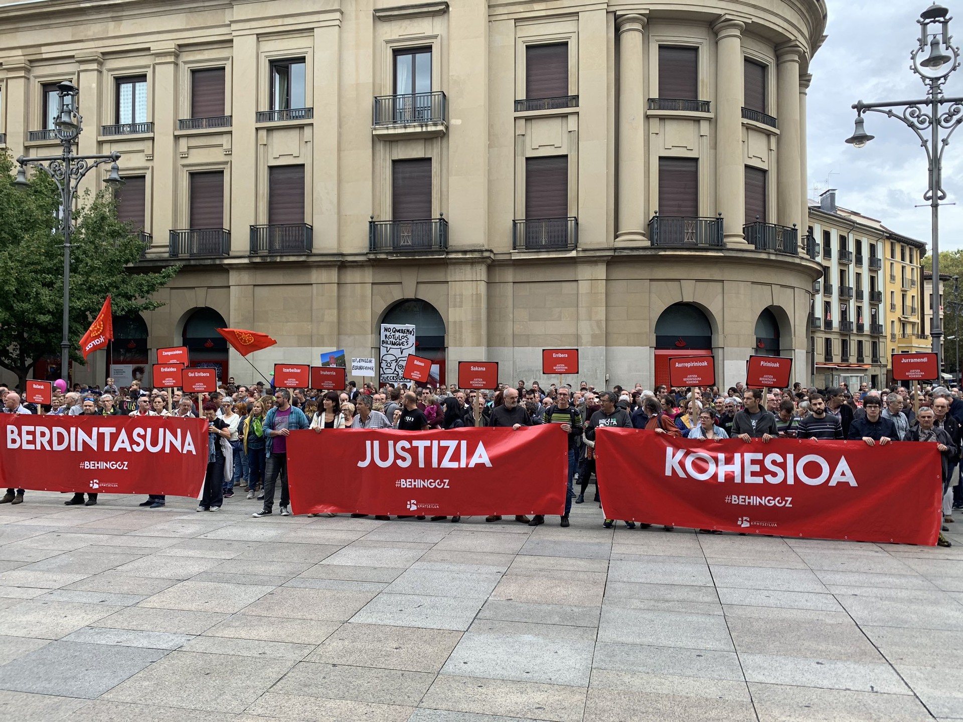 'Nafarroa Suspertu' planari hizkuntza-irizpidea ardatz duen proposamena egin diote Kontseiluak eta Behatokiak