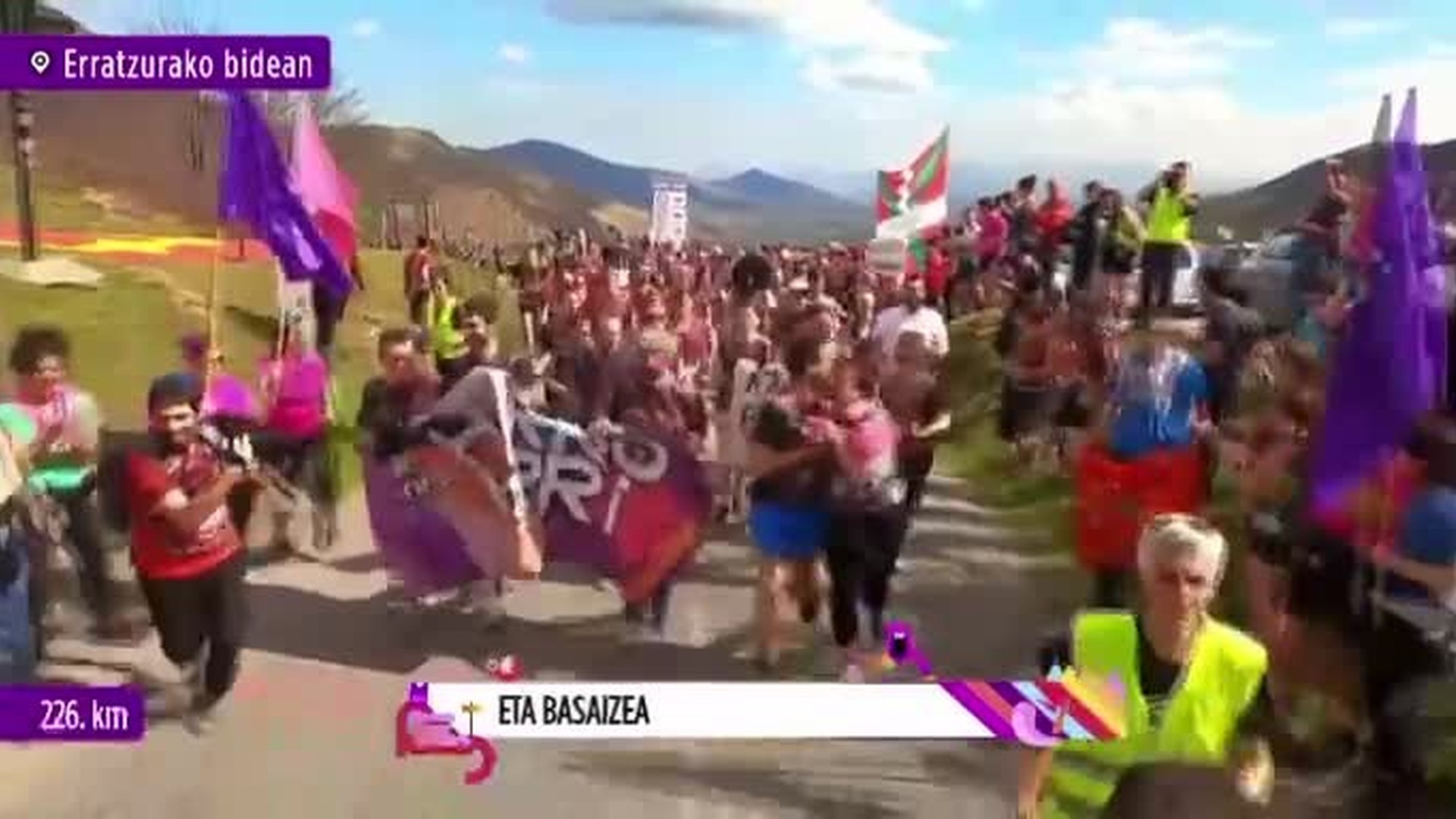 Besarkada batek lotu ditu Korrikan bi Nafarroak