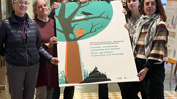 Etxebizitza eredu bakarra ez dagoela ikusarazteko, jardunaldiak