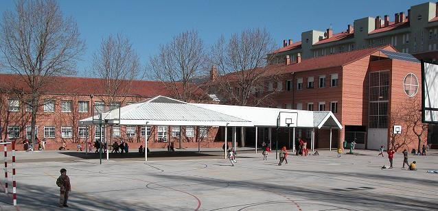 Nafarroako 1.824 ikasle daude etxean isolatuta