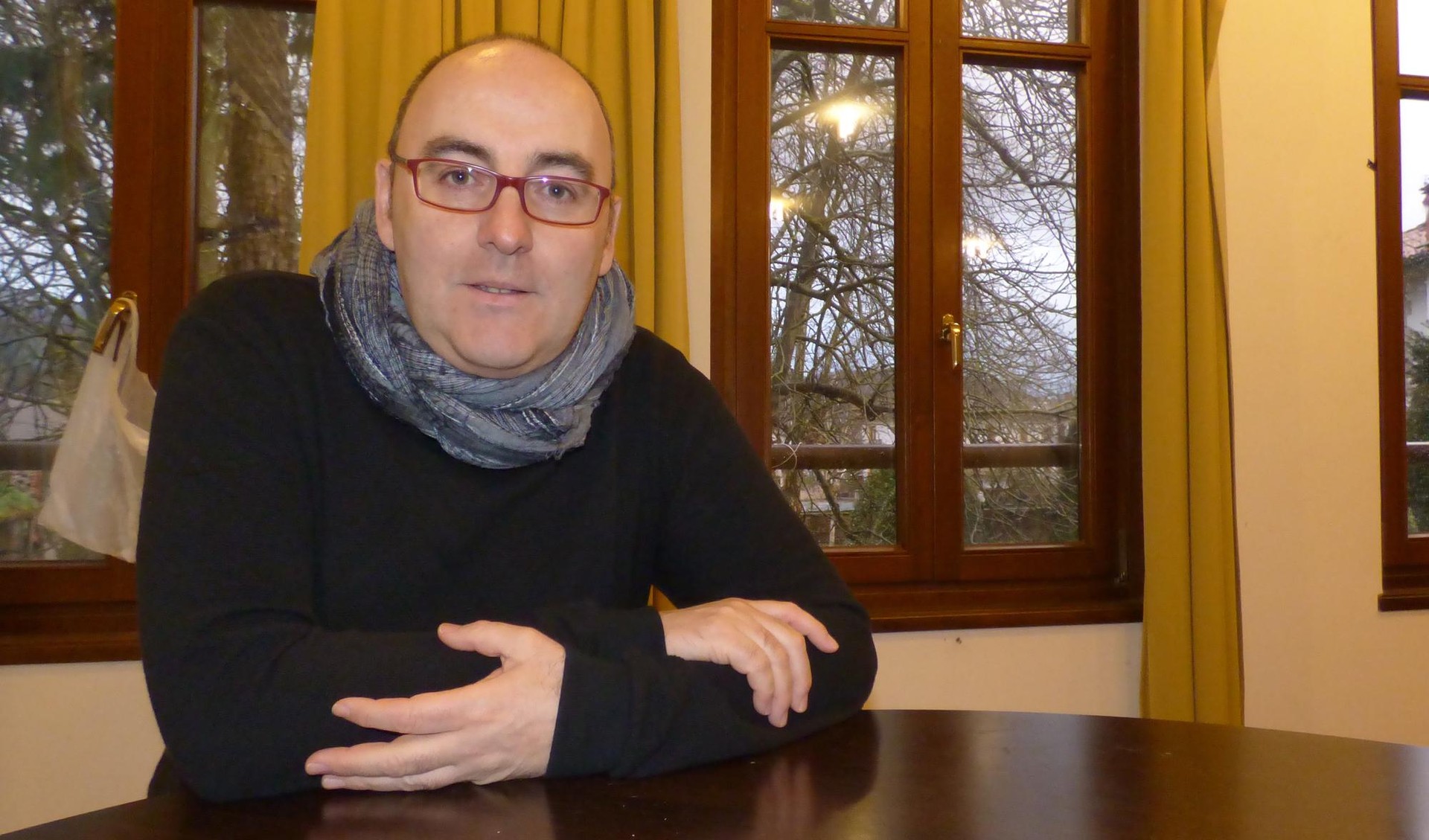 Floren Aoiz: "Txibitek oso indartua ikusten badu bere burua ez dio erreparatuko mundu errealari"