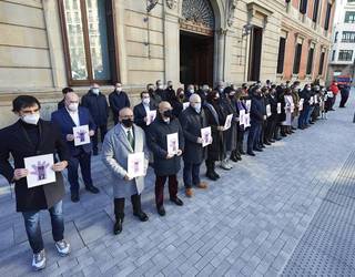 Parlamentuak Gaztela eta Leongo abortuaren aurkako neurriak gaitzestea oztopatu du Navarra Sumak