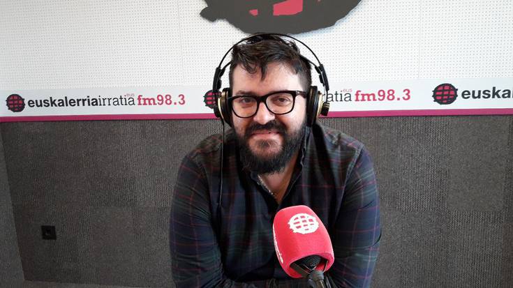 Angel Erro: "Katalunia pizten ari da gure libidoa"