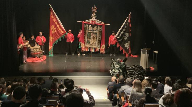 Migratzaileak “gehiago ezagutzera” animatu nahi du Nafarroako gizartea Eduardo Santosek