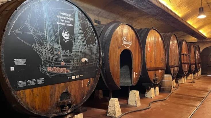 Jon Torre : "Petritegin sagardoa urte osoan dastatu daiteke"