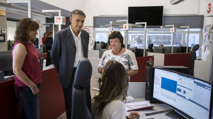 Beaumont sailburuak babesa eta elkartasuna erakutsi die SOS Nafarroako langileei