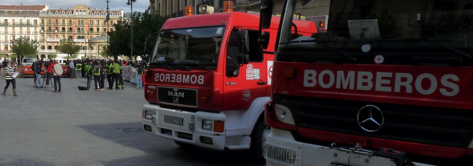 Suhiltzaileen ofizialorde izateko deialdia gelditzeko eskatu dute ELA, UGT eta CCOO sindikatuek