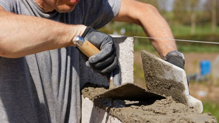 1.000 plaza eskainiko dira prestakuntza-ikastaroetan, langabetuei lehentasuna emanez 