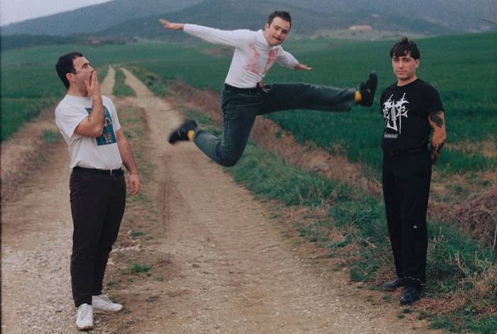 Tatxers, Kaotiko, La Txama eta Janus Lester gaurko kontzertuen artean