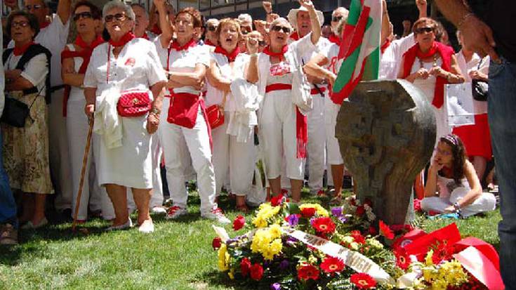Sabino Cuadra: "Argentinan bide bat zabaldu da 78ko sanferminetan gertatutakoa argitzeko"