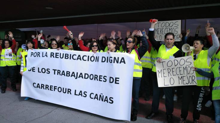 Akordioa erdietsita itxiko dute Vianako Carrefour