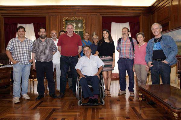 Frankismoko krimenak ikertzeko bide argentinarra babestu du Asironek