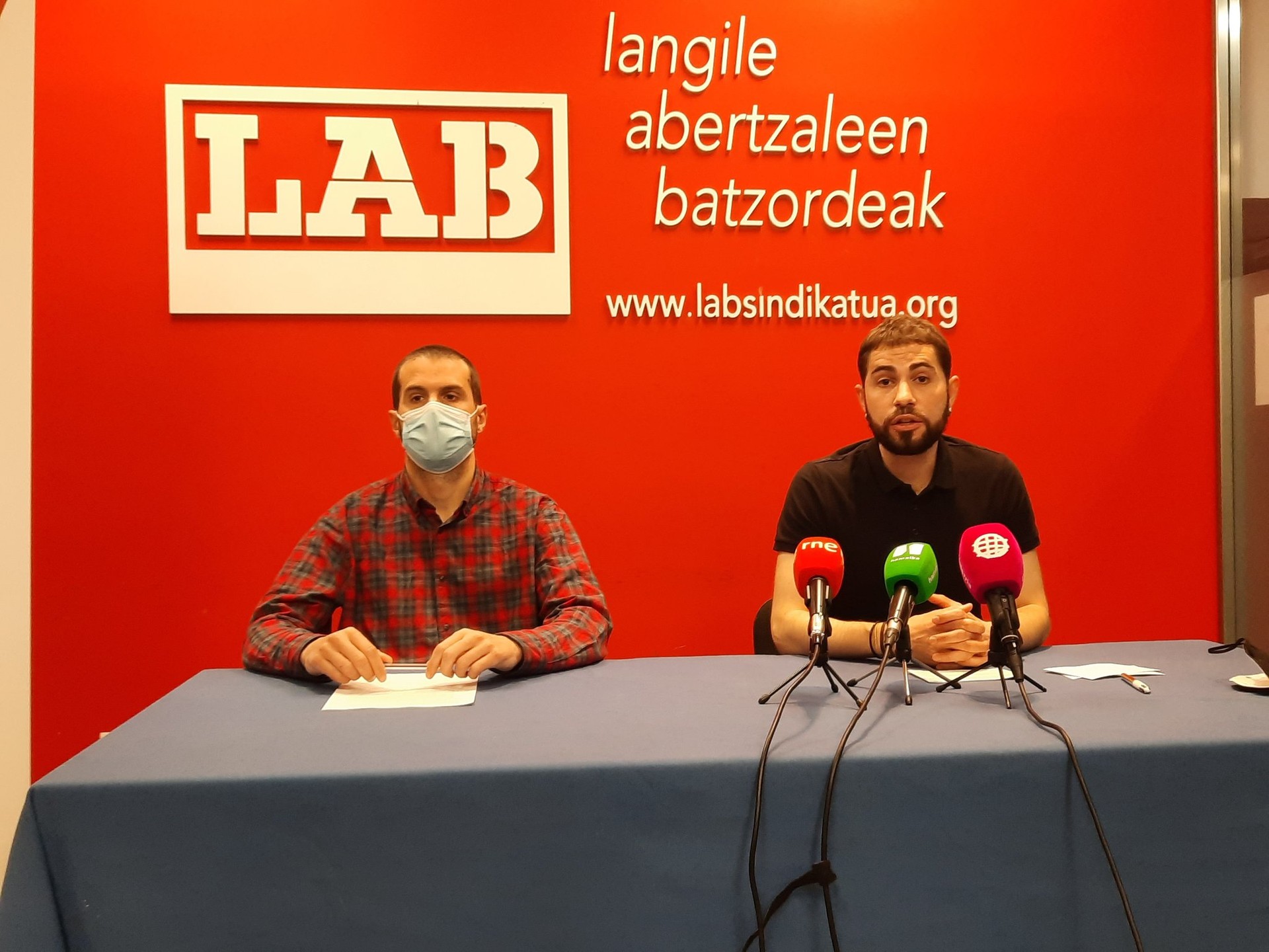 LABek salatu du PSNk eta Geroa Baik erabaki dutela haiek Kontratazio Publikorako Batzordetik kanpo uztea