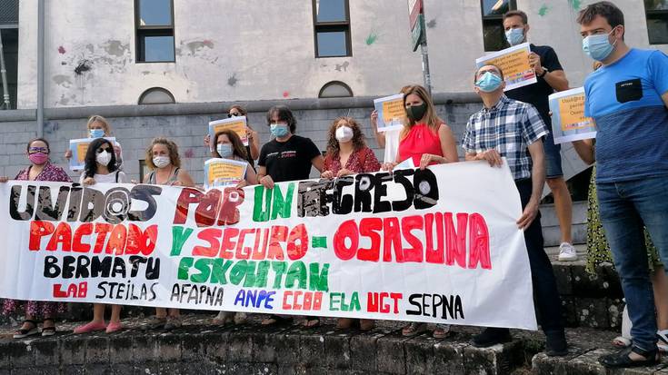 Ikasgeletara itzultzeko protokoloa "segurua eta adostua" izan dadila eskatu dute sindikatuek