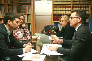 Elkarlana indartuko dute Eudelek eta Nafarroako Udal eta Kontzejuen Federazioak