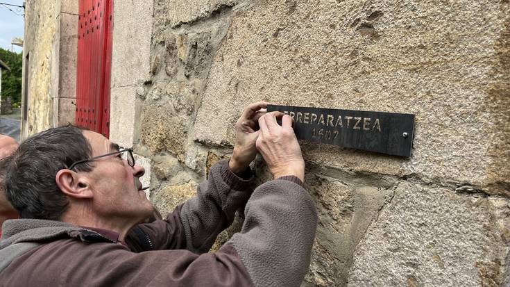 Etxe izenak: nortasuna, tradizioa eta memoria jasotzeko tresna