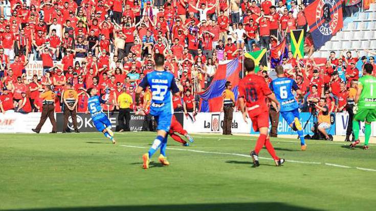 Errealitatetik gertuago dagoen Osasuna berri bat