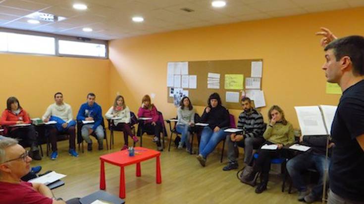 Urriaren 30era arte eska daitezke Iruñeko Udalaren diru-laguntzak euskara ikasteko 