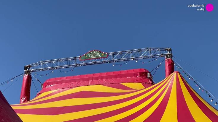 Zirku hau familia bat da