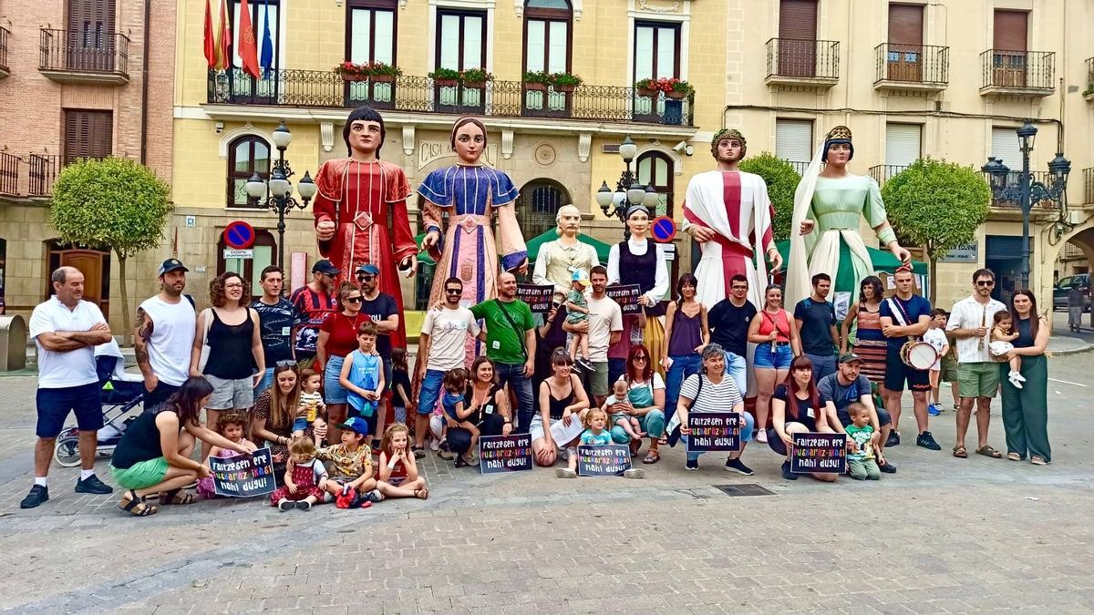 Faltzesen D eredua irekitzea edo ez, aurrekontuen araberakoa izanen dela esan du Gimenok