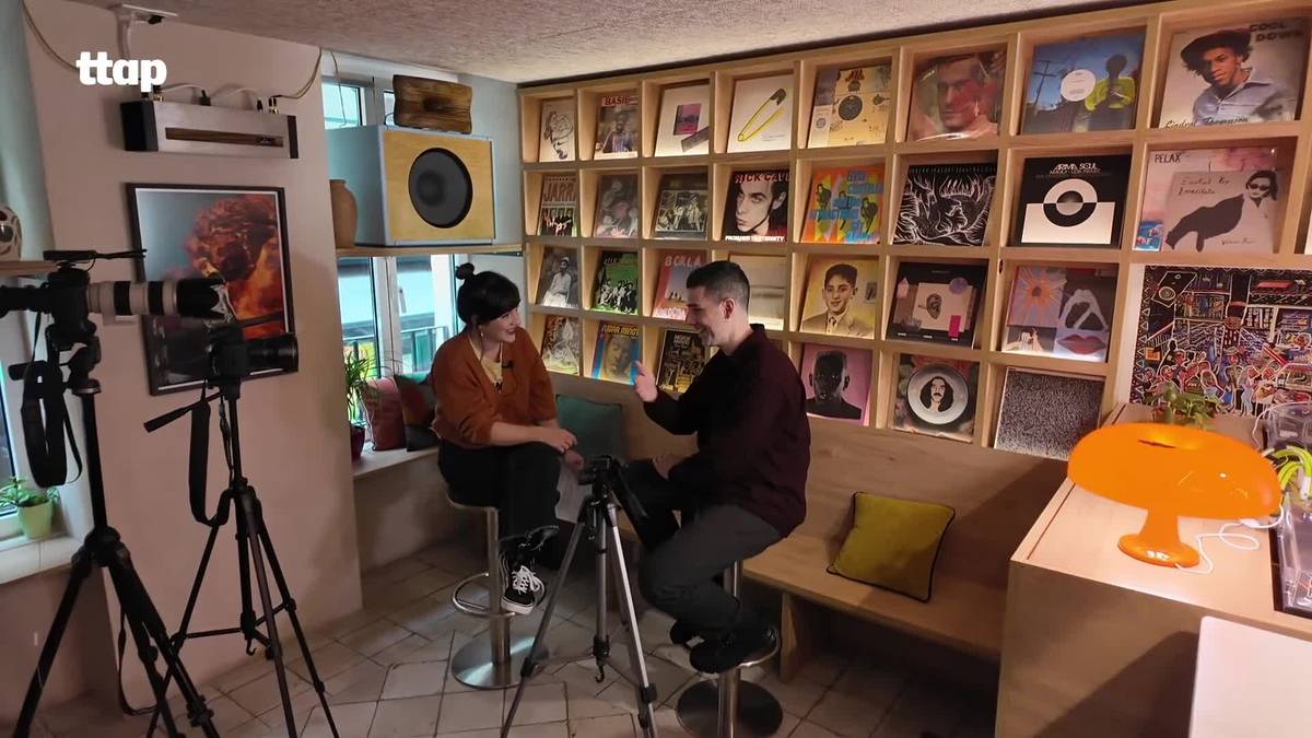 Oier Zuñiga: "Ez da posible politikoki inplikatua ez den antzerki bat egitea"